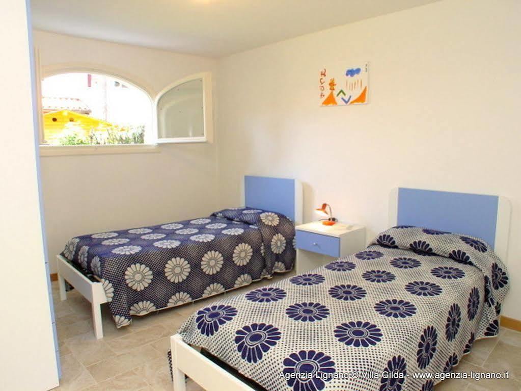 Flat In Lignano Riviera Appartement Lignano Sabbiadoro Buitenkant foto